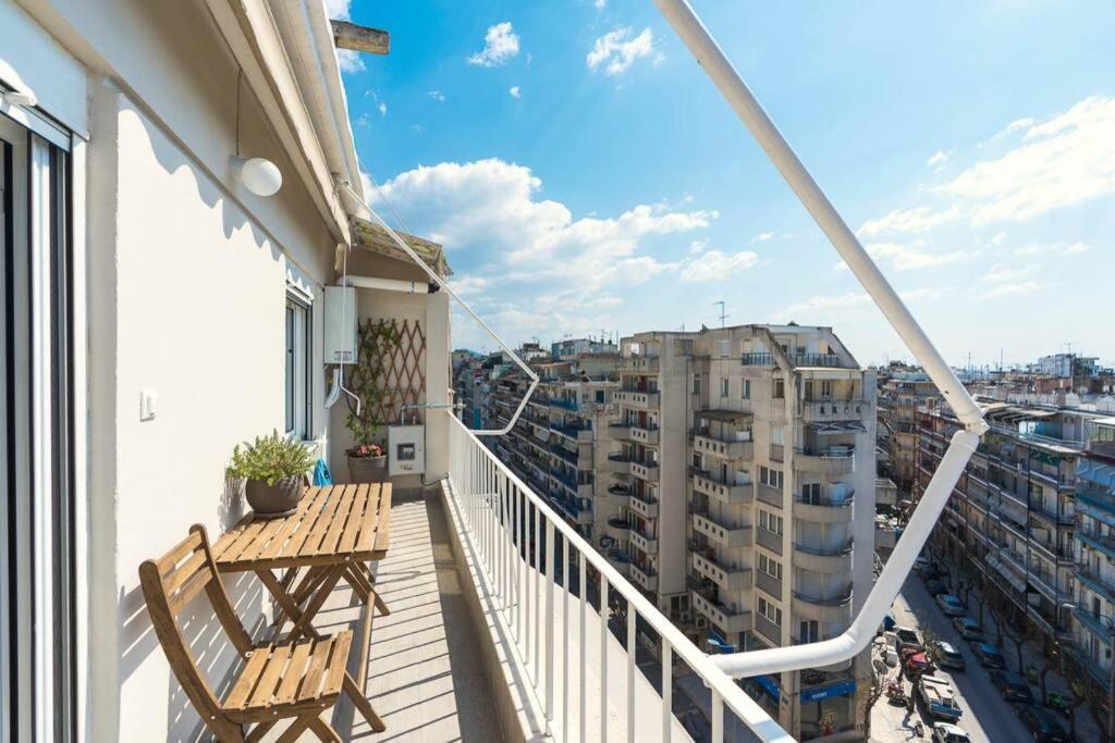 House Of The Rising Sun Apartment Tesalonika Bagian luar foto