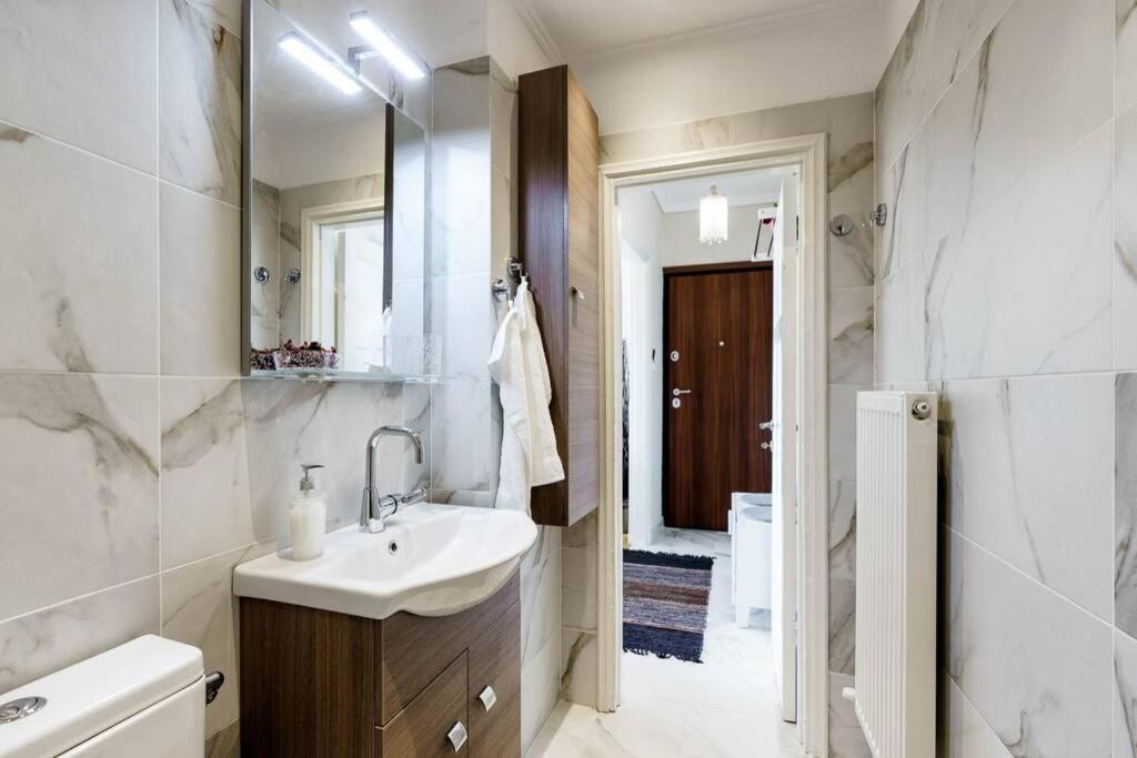 House Of The Rising Sun Apartment Tesalonika Bagian luar foto